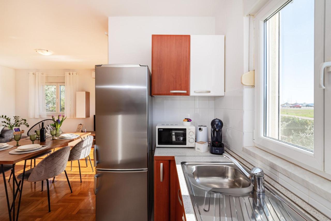 Apartment Visnjik - Self Check-In Zadar Exterior photo